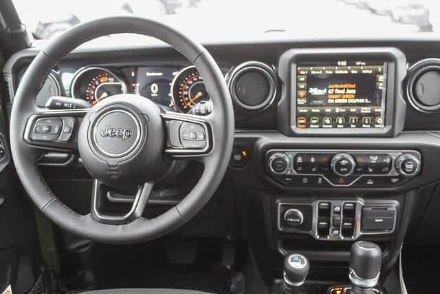 2023 Jeep Wrangler Sport Altitude 14