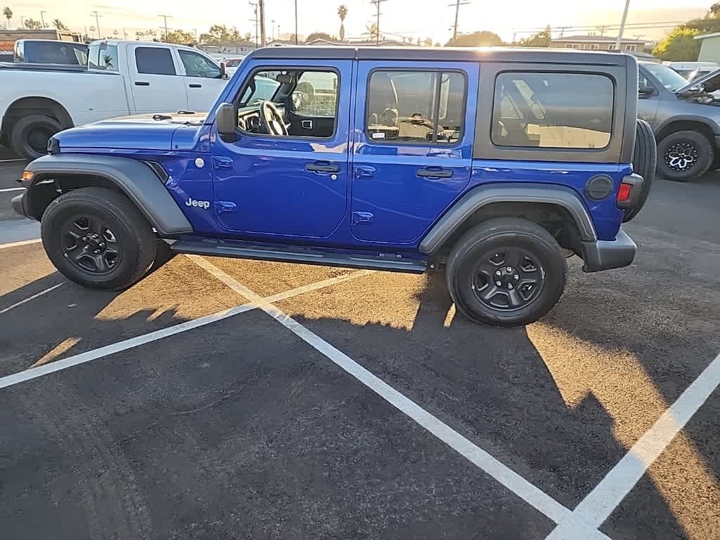 2018 Jeep Wrangler Unlimited Sport 2