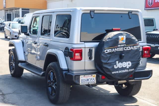 2021 Jeep Wrangler Unlimited Sahara Altitude 8