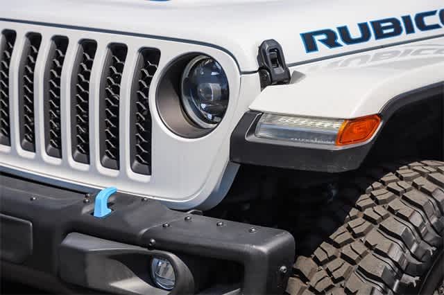 2023 Jeep Wrangler 4xe Rubicon 8