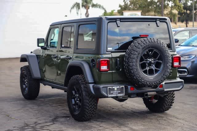 2024 Jeep Wrangler Willys 8