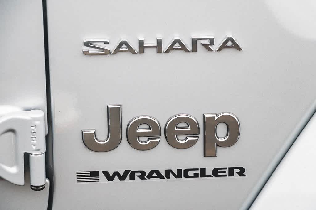 2024 Jeep Wrangler Sahara 5