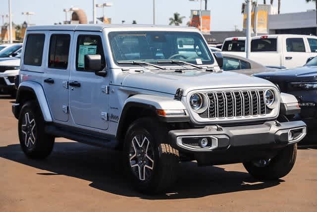 2024 Jeep Wrangler Sahara 3