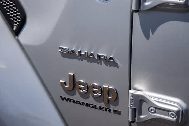 2024 Jeep Wrangler Sahara 10