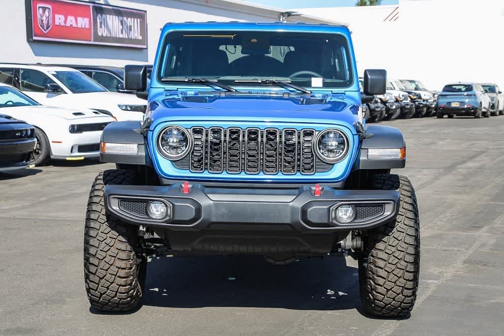 2024 Jeep Wrangler Rubicon 2