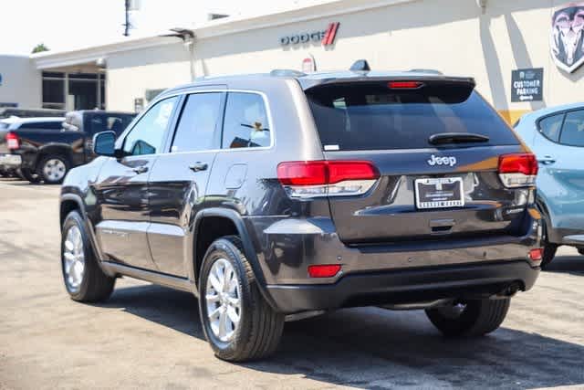 2021 Jeep Grand Cherokee Laredo E 8