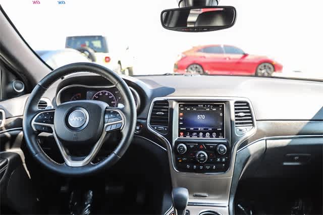 2017 Jeep Grand Cherokee Limited 13