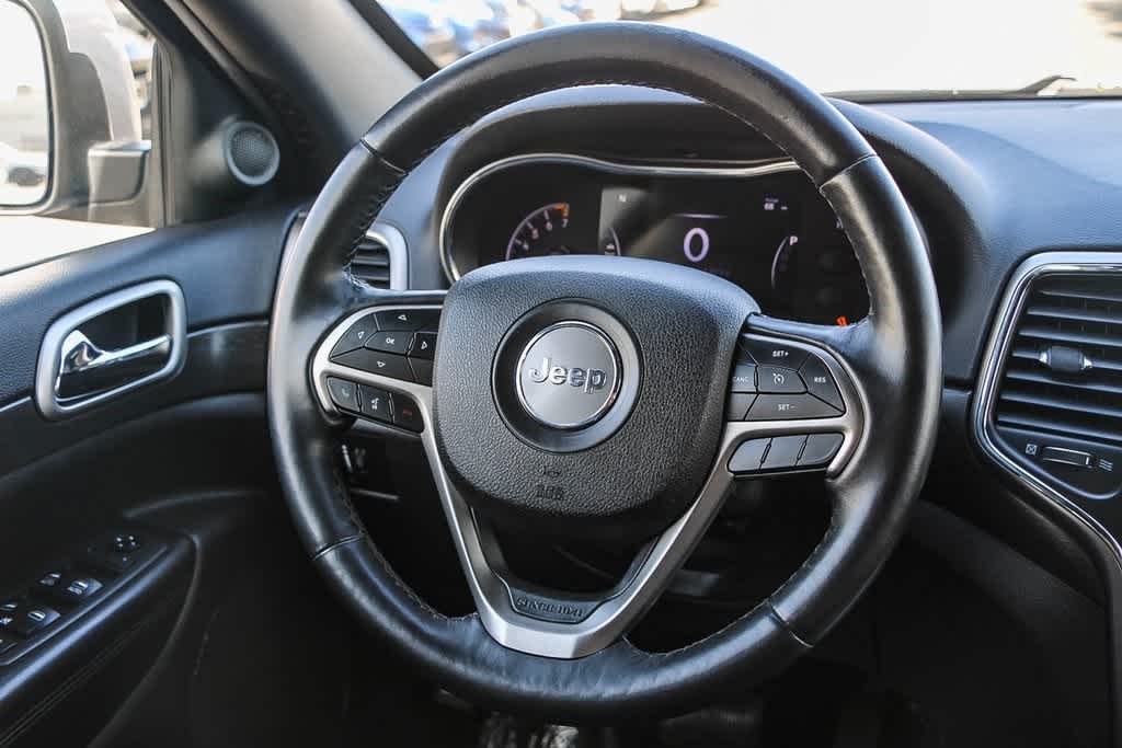 2018 Jeep Grand Cherokee Altitude 13