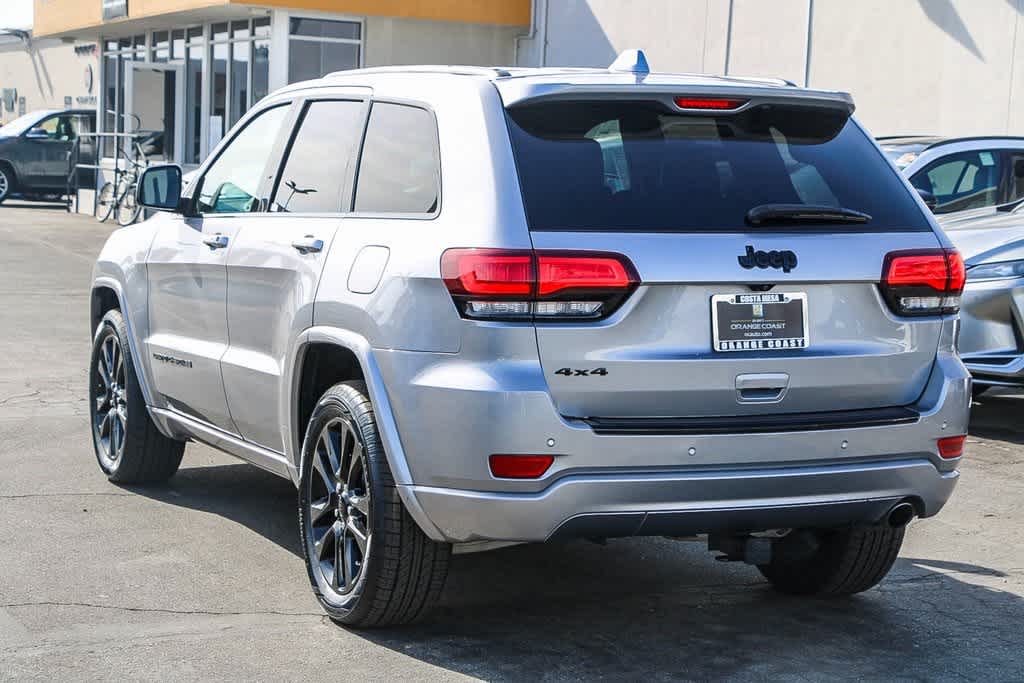 2018 Jeep Grand Cherokee Altitude 4