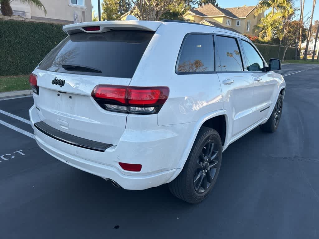 2018 Jeep Grand Cherokee Altitude 5