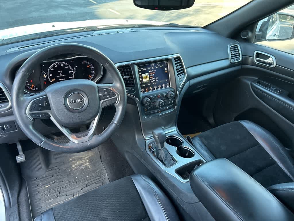 2018 Jeep Grand Cherokee Altitude 23