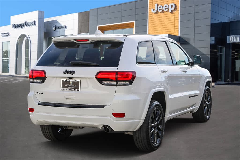 2018 Jeep Grand Cherokee Altitude 4