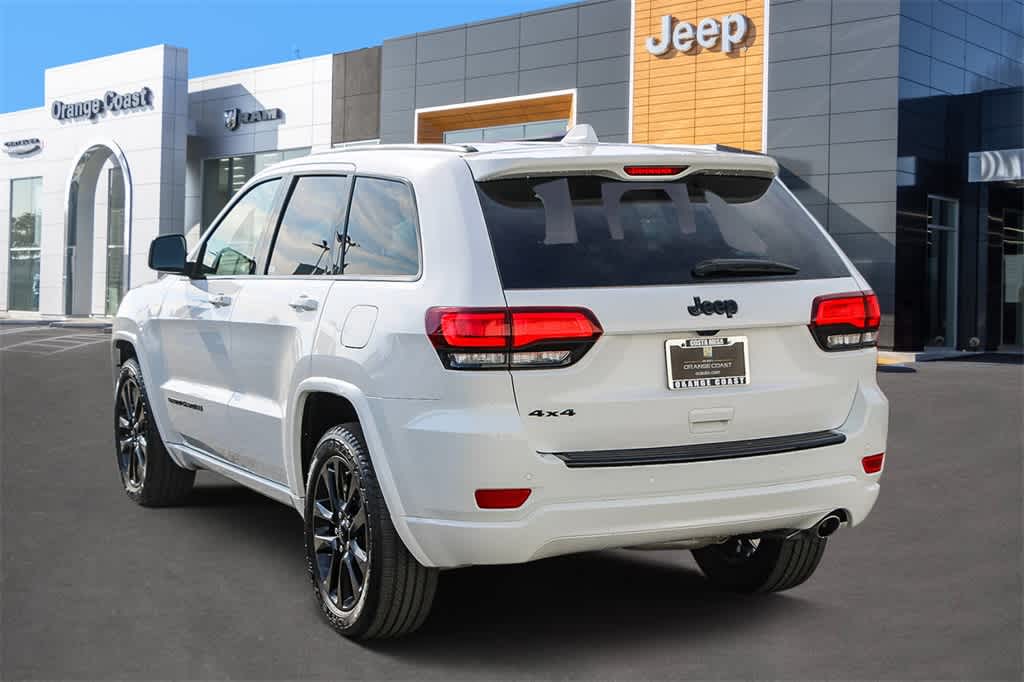 2018 Jeep Grand Cherokee Altitude 2