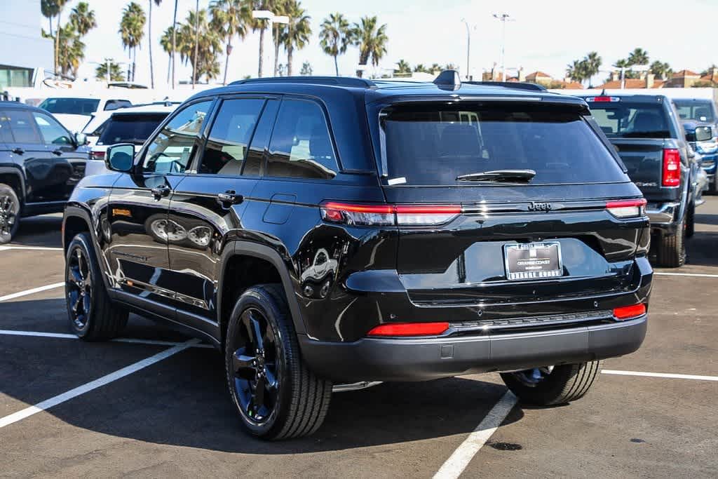 2025 Jeep Grand Cherokee Altitude X 2