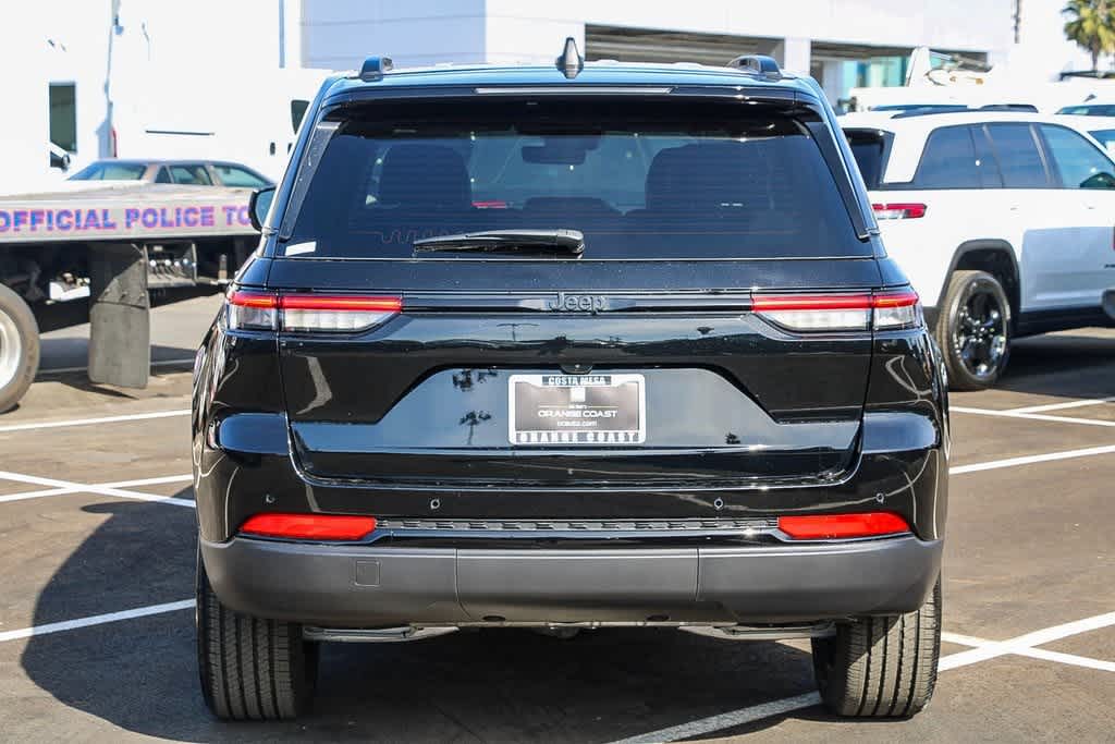 2025 Jeep Grand Cherokee Altitude X 3