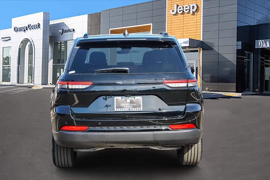 2025 Jeep Grand Cherokee Altitude X 3