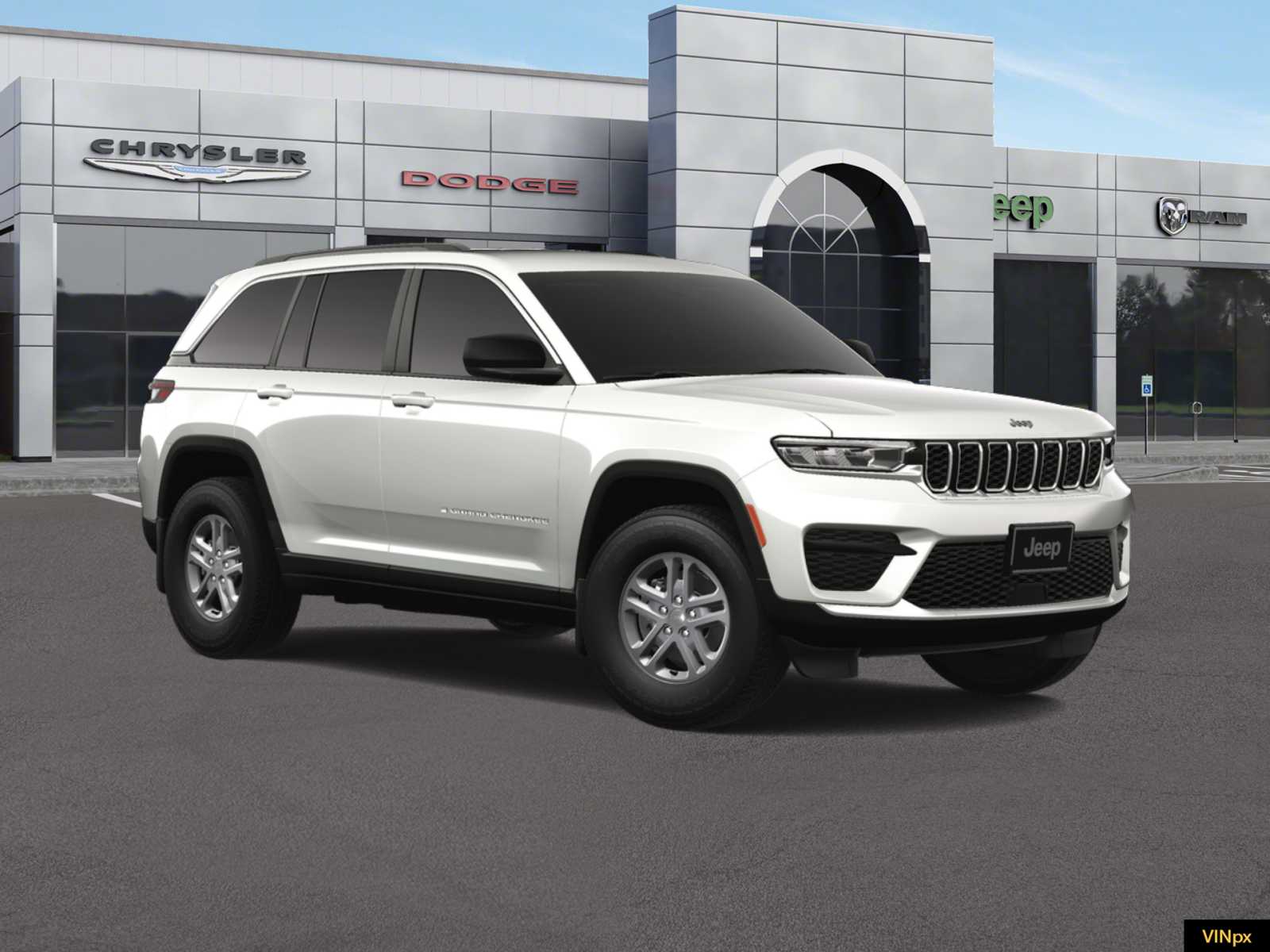 2024 Jeep Grand Cherokee Laredo 11