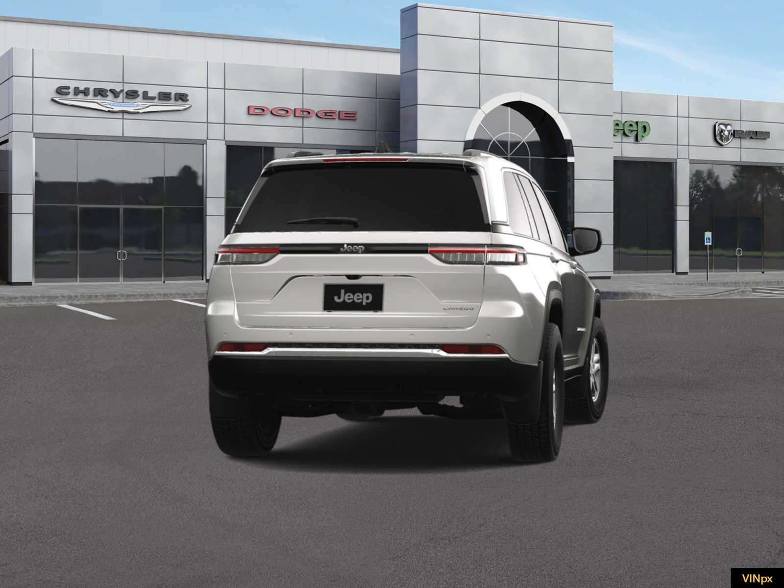 2024 Jeep Grand Cherokee Laredo 14