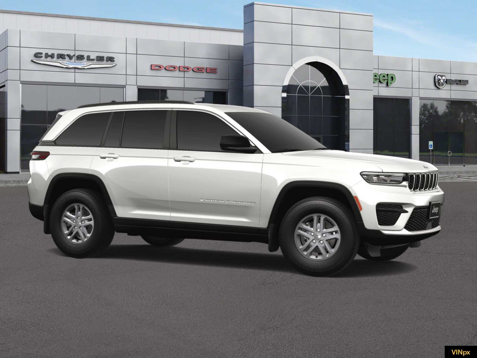 2024 Jeep Grand Cherokee Laredo 10