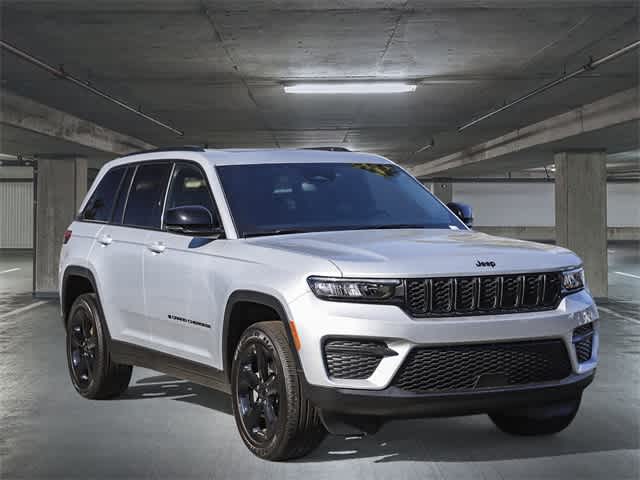 2024 Jeep Grand Cherokee Altitude X 3