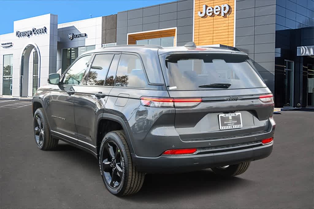 2025 Jeep Grand Cherokee Altitude X 2