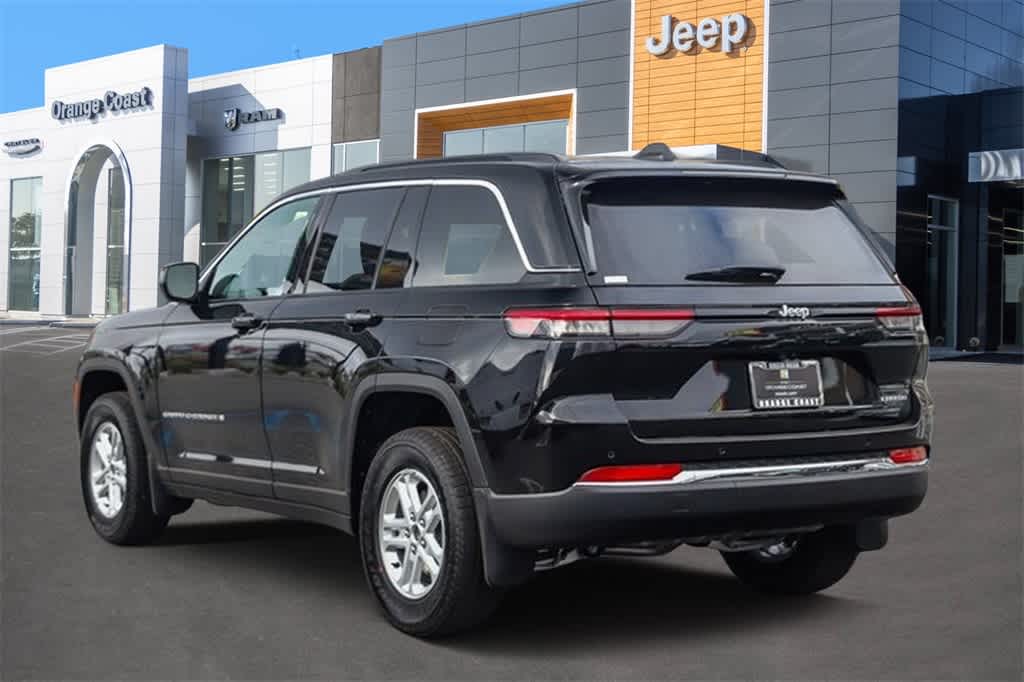 2024 Jeep Grand Cherokee Laredo 6