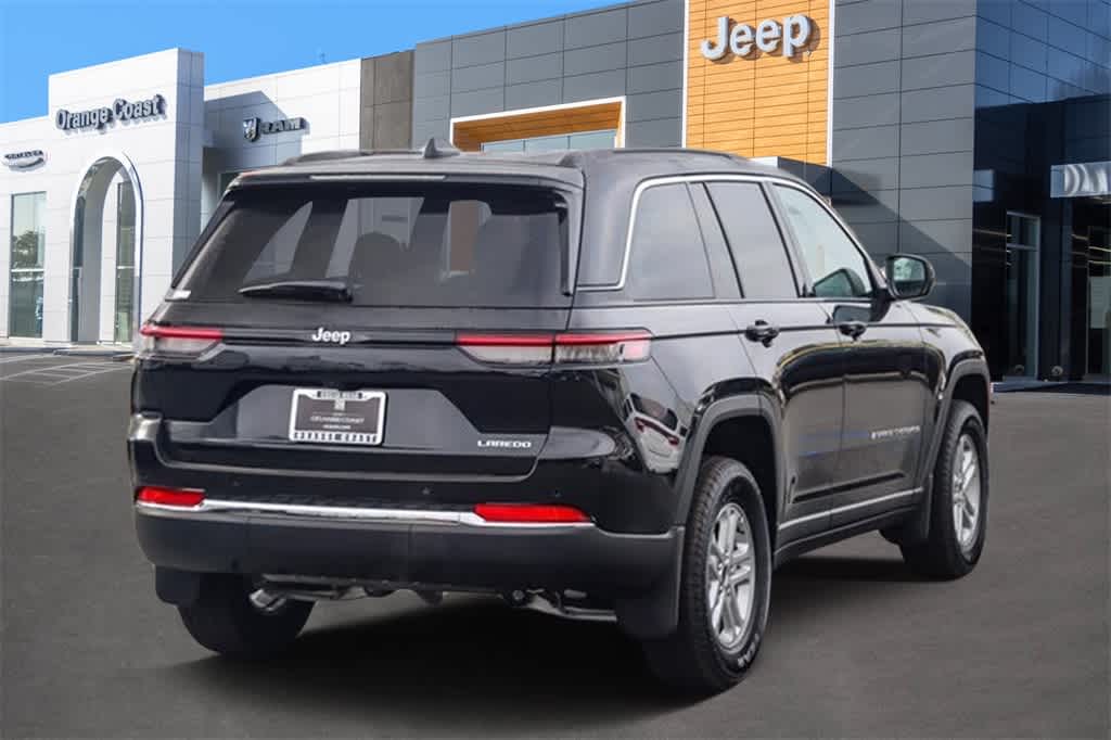 2024 Jeep Grand Cherokee Laredo 4