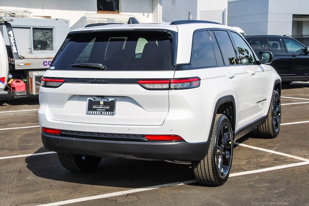 2025 Jeep Grand Cherokee Altitude X 4