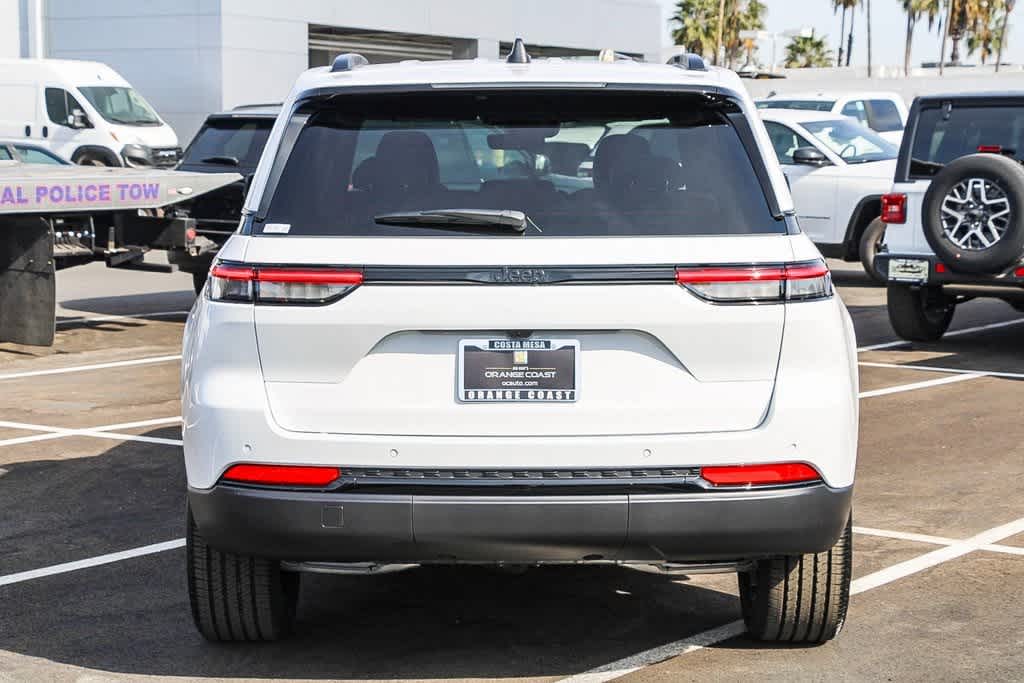 2025 Jeep Grand Cherokee Altitude X 3