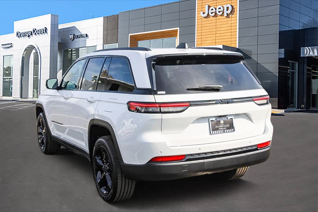 2025 Jeep Grand Cherokee Altitude X 2