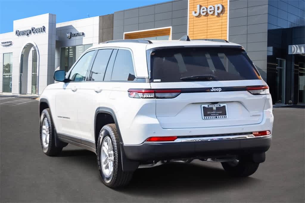 2024 Jeep Grand Cherokee Laredo 6