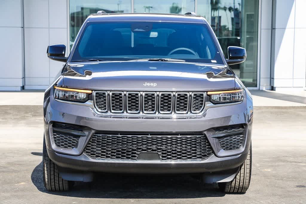 2024 Jeep Grand Cherokee Laredo X 6