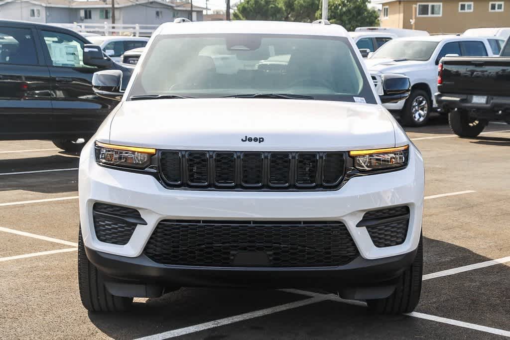 2025 Jeep Grand Cherokee Altitude X 6