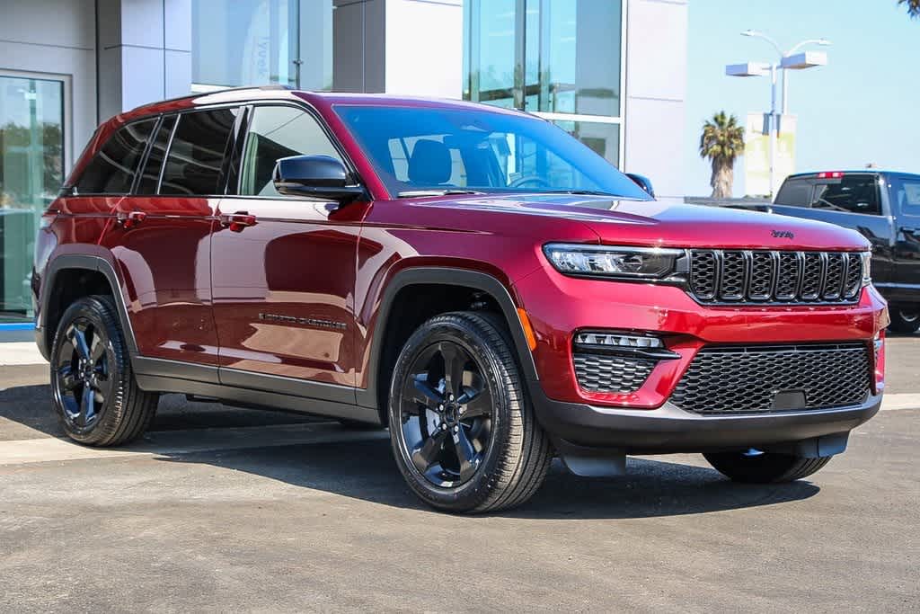 2025 Jeep Grand Cherokee Limited 3