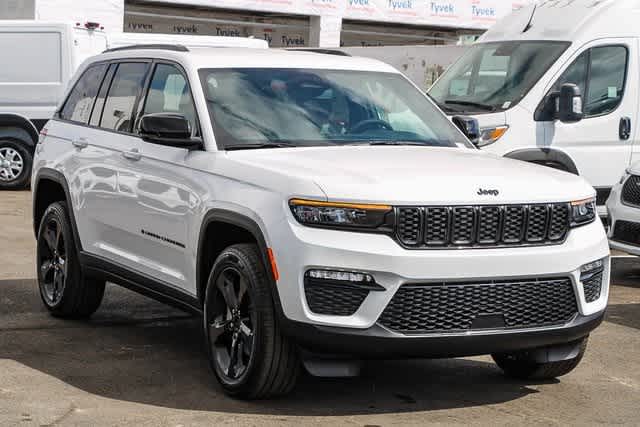 2024 Jeep Grand Cherokee Limited 3