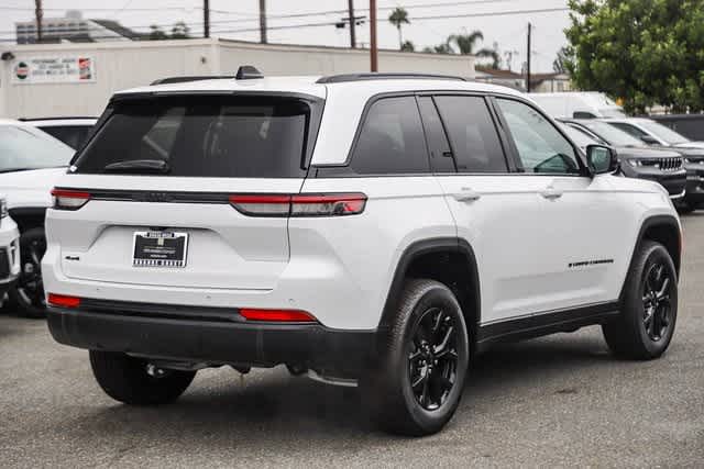 2024 Jeep Grand Cherokee Altitude 6