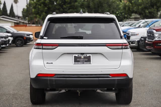 2024 Jeep Grand Cherokee Altitude 7