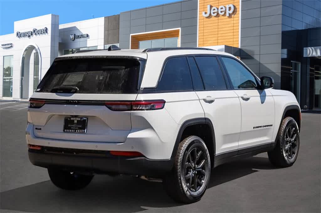 2024 Jeep Grand Cherokee Altitude 4