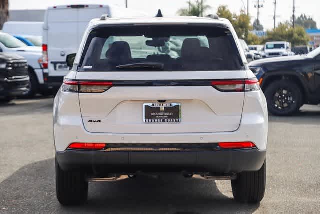 2024 Jeep Grand Cherokee Altitude 7