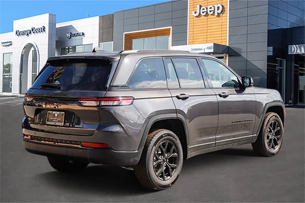 2024 Jeep Grand Cherokee Altitude 4