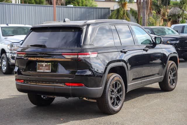 2024 Jeep Grand Cherokee Altitude 6