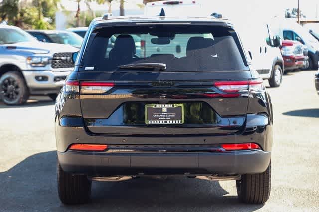 2024 Jeep Grand Cherokee Altitude 7