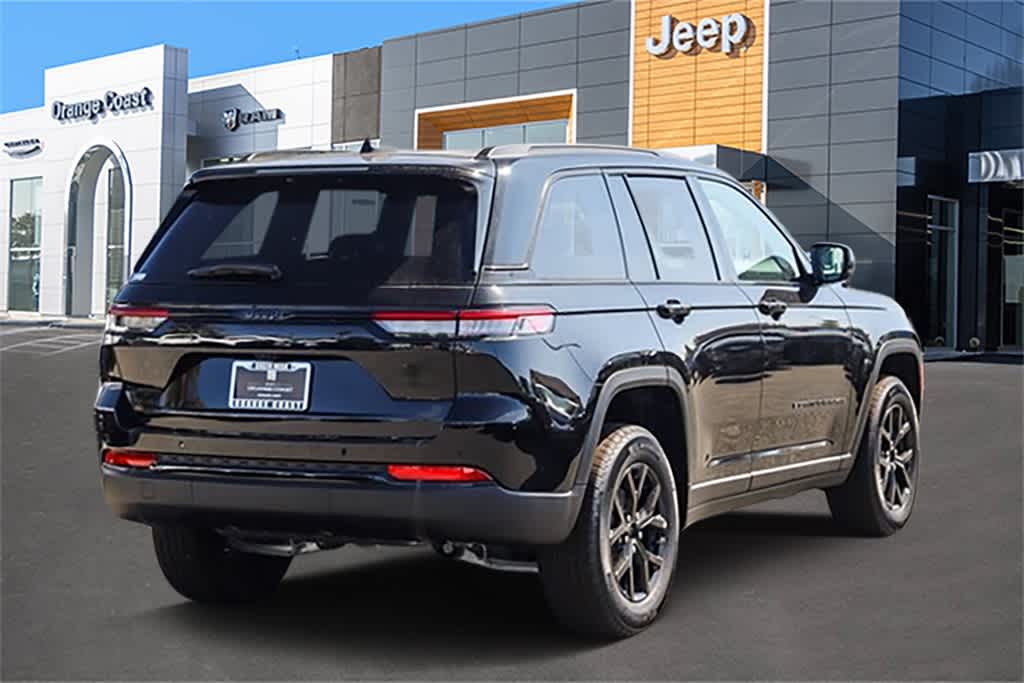 2024 Jeep Grand Cherokee Altitude 4