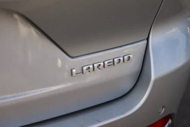 2024 Jeep Grand Cherokee Laredo 10