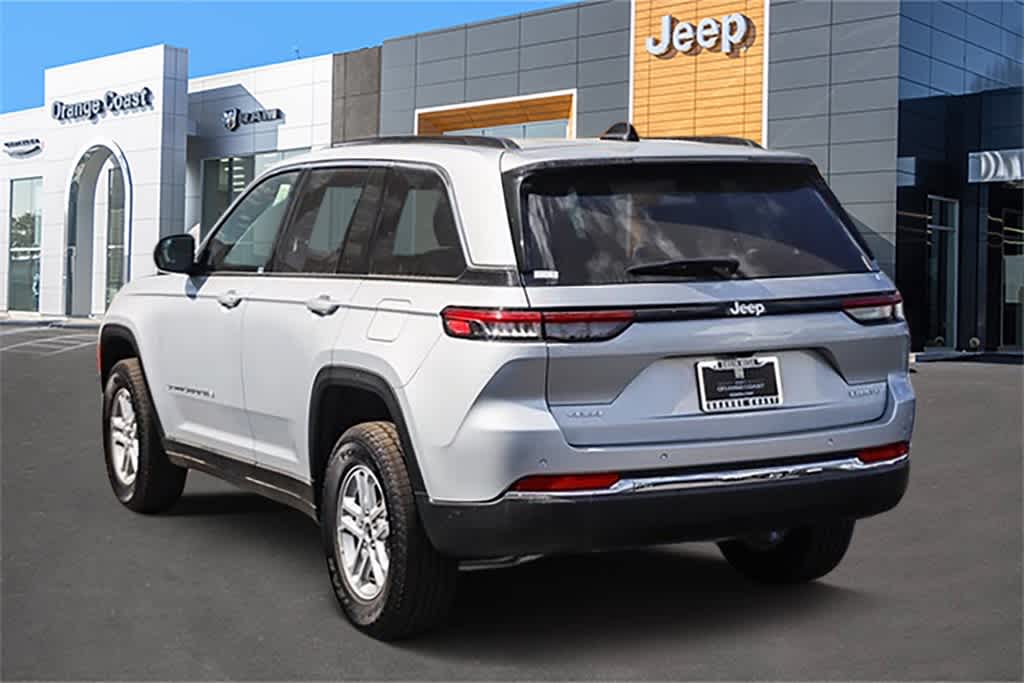 2024 Jeep Grand Cherokee Laredo 6