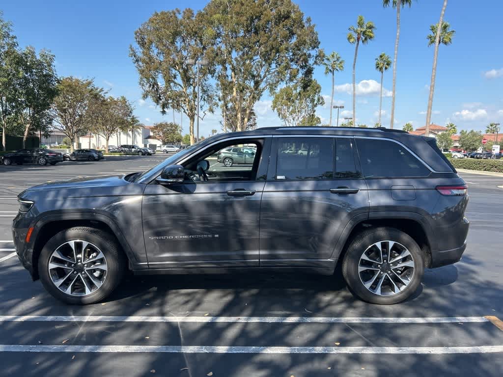 2024 Jeep Grand Cherokee Overland 2