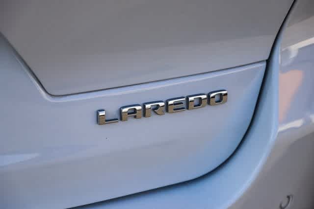 2024 Jeep Grand Cherokee L Laredo 8