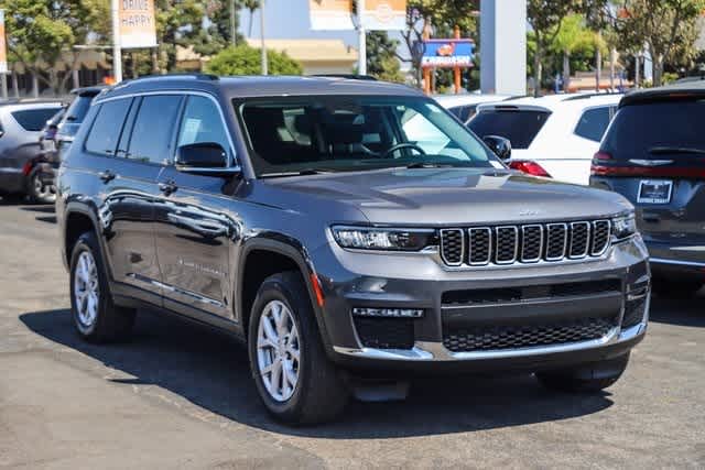 2022 Jeep Grand Cherokee L Limited 3