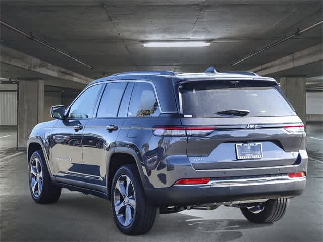 2024 Jeep Grand Cherokee 4xe  6