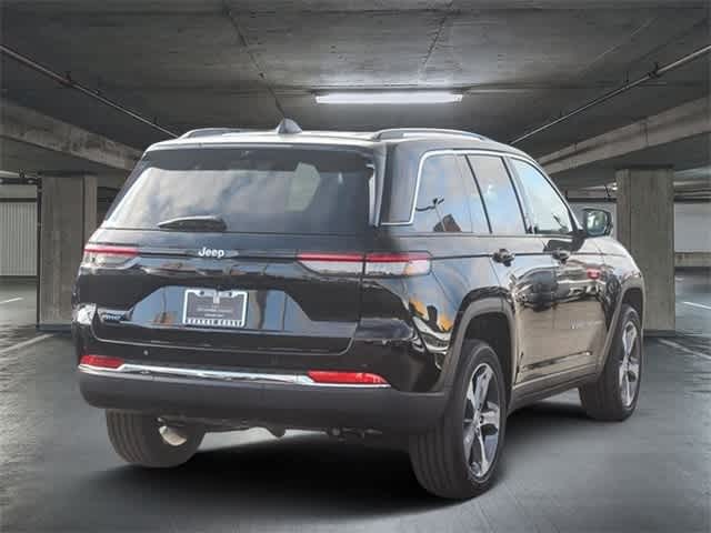 2024 Jeep Grand Cherokee 4xe  6